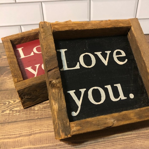 Love you black shelf sitter sign gift - Picture 2 of 2